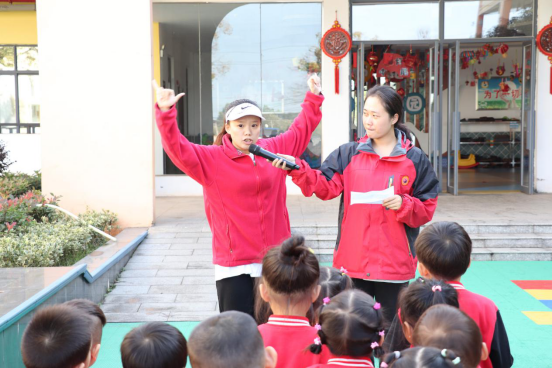 金秋时节 书香校园 --衡阳幼高专附属幼儿园举行读书月活动开幕式 金秋时节 书香校园 --衡阳幼高专附属幼儿园举行读书月活动开幕式