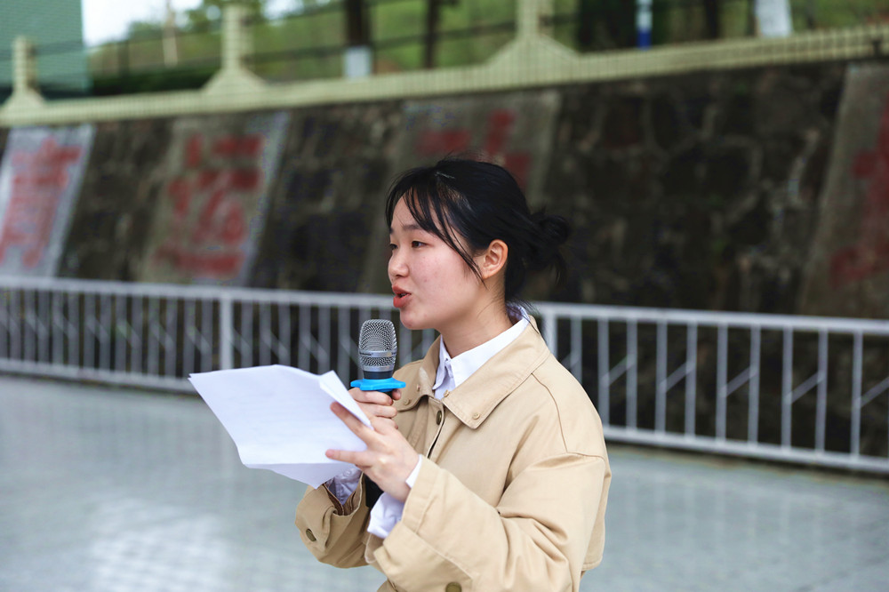 德甲联赛官网举行2021年春季开学典礼 德甲联赛官网举行2021年春季开学典礼