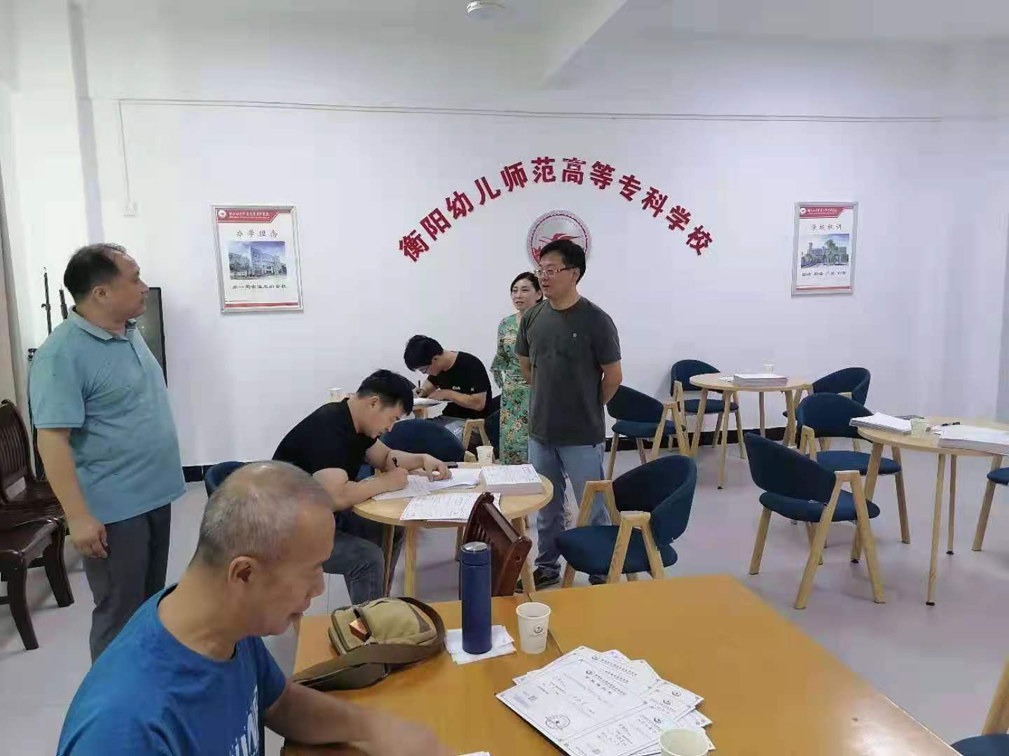 德甲联赛官网高考录取通知书 书写工作别有特色 德甲联赛官网高考录取通知书 书写工作别有特色