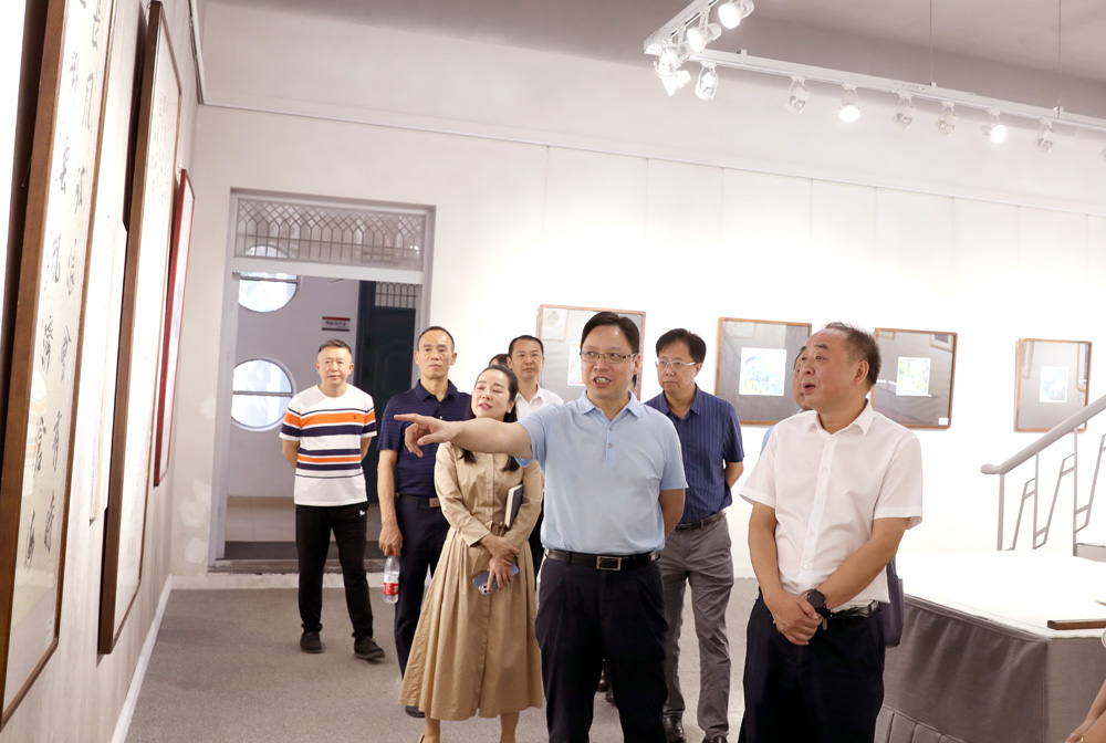 邹致和率队来德甲调研政府专项债券资金项目建设 邹致和率队来德甲调研政府专项债券资金项目建设