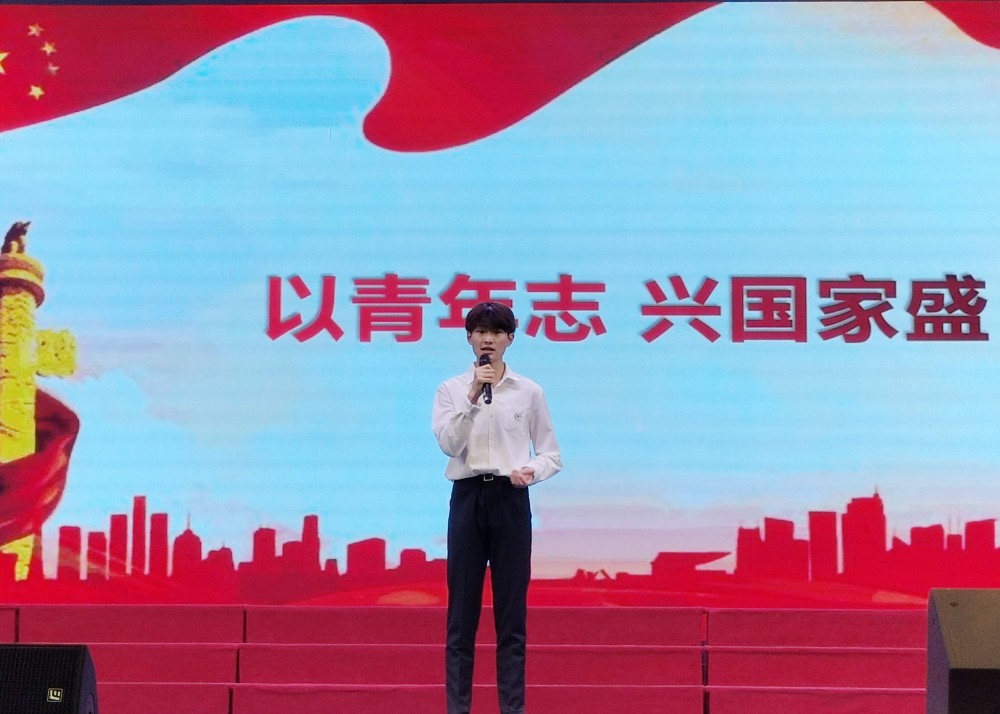 德甲举办“党的二十大和我的人生路”青春使命教育演讲比赛 德甲举办“党的二十大和我的人生路”青春使命教育演讲比赛
