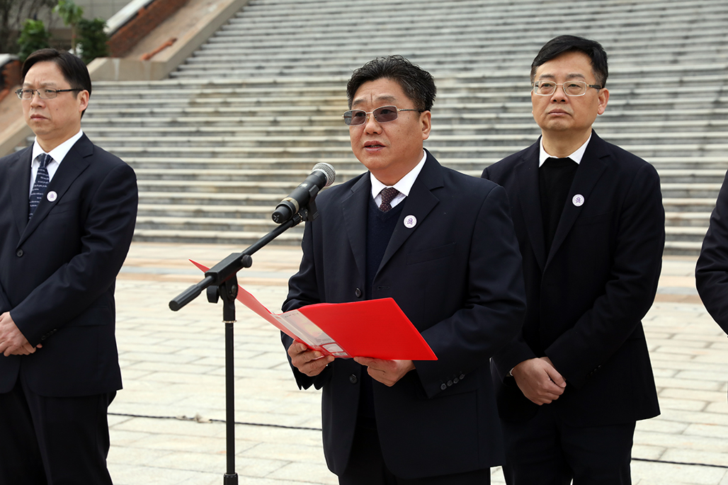 德甲联赛官网举行北校门启用暨图书馆开馆仪式 德甲联赛官网举行北校门启用暨图书馆开馆仪式