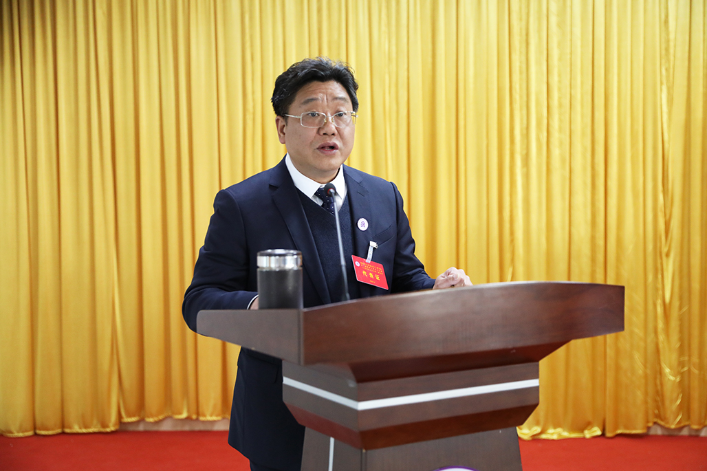 德甲联赛官网召开第一届教职工代表大会第一次会议 德甲联赛官网召开第一届教职工代表大会第一次会议