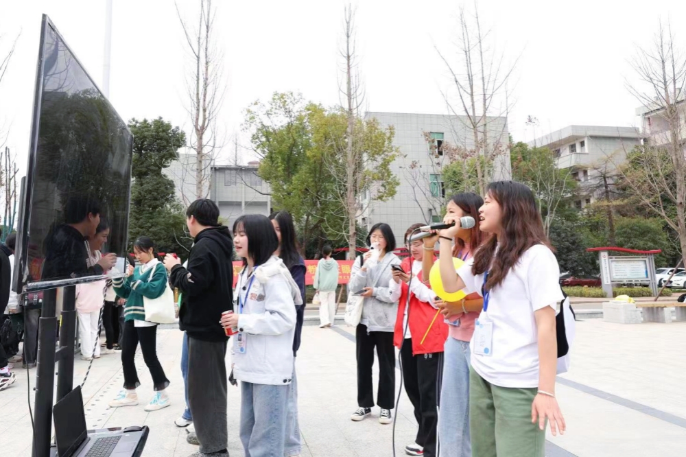 德甲联赛官网数信系举办女生文化节活动 德甲联赛官网数信系举办女生文化节活动