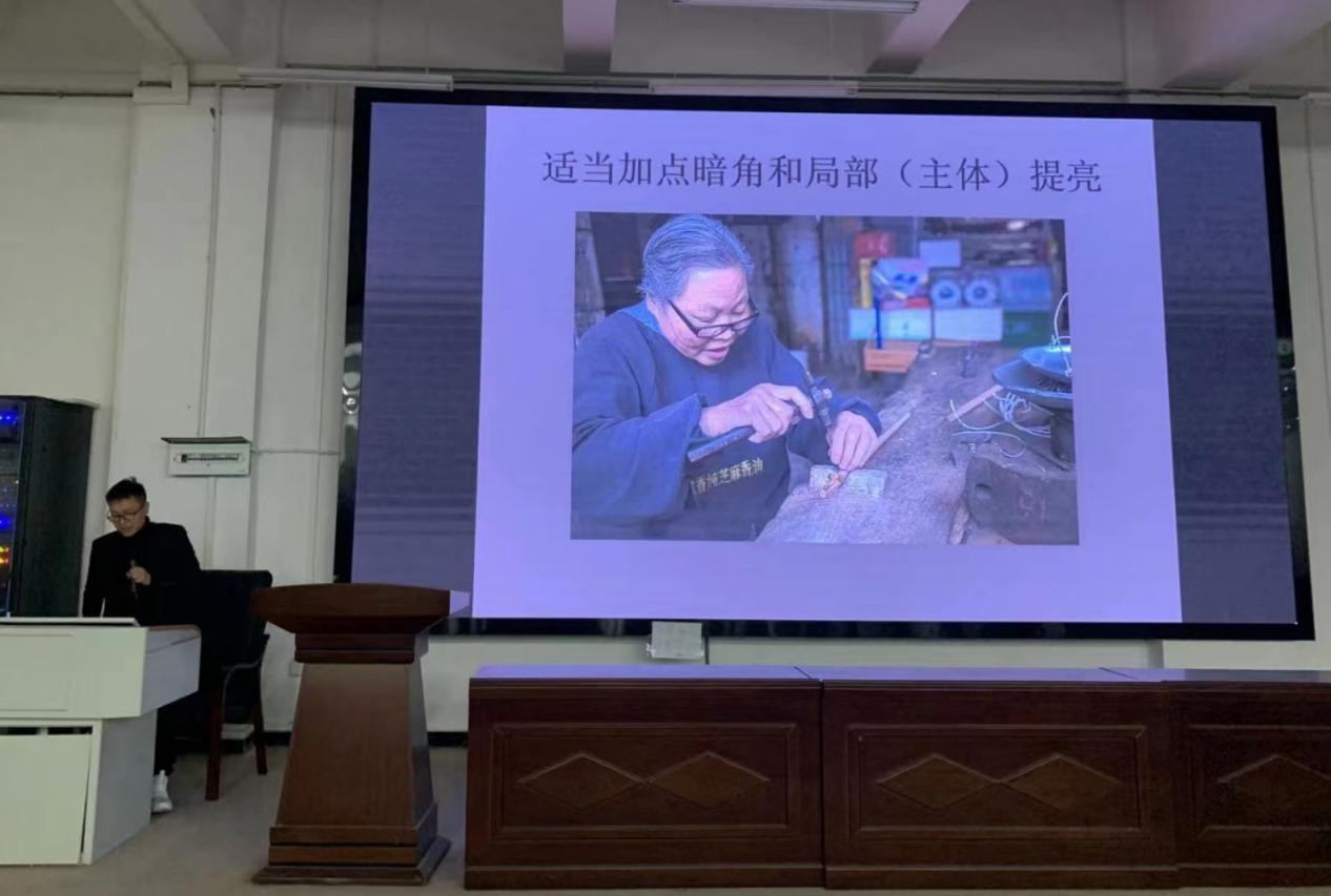 德甲数信系开展“玩转摄影”讲座 德甲数信系开展“玩转摄影”讲座
