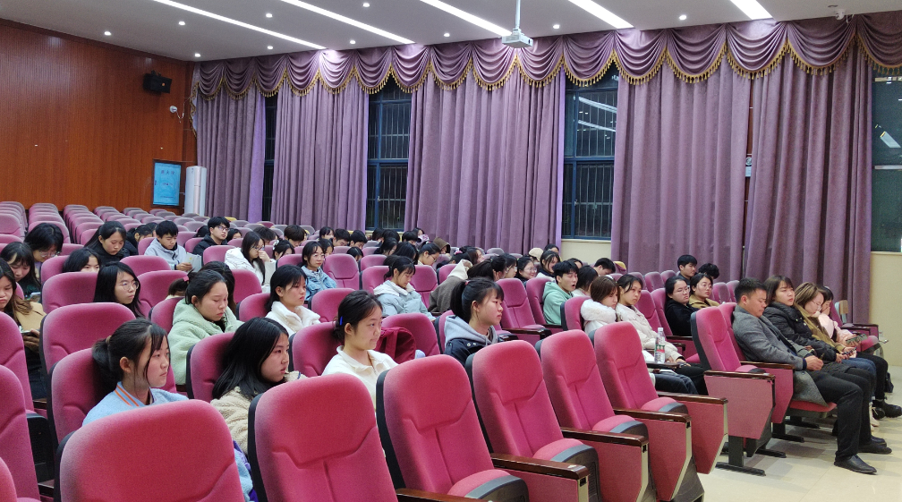 德甲举行大学生SYB创业培训开班仪式 德甲举行大学生SYB创业培训开班仪式