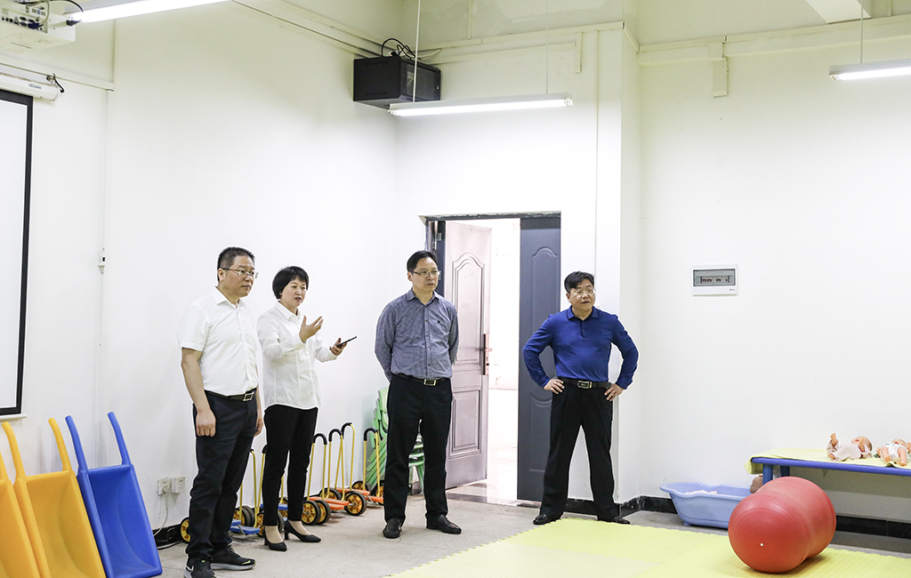 省委第二十六巡回指导组组长莅临德甲指导工作 省委第二十六巡回指导组组长莅临德甲指导工作