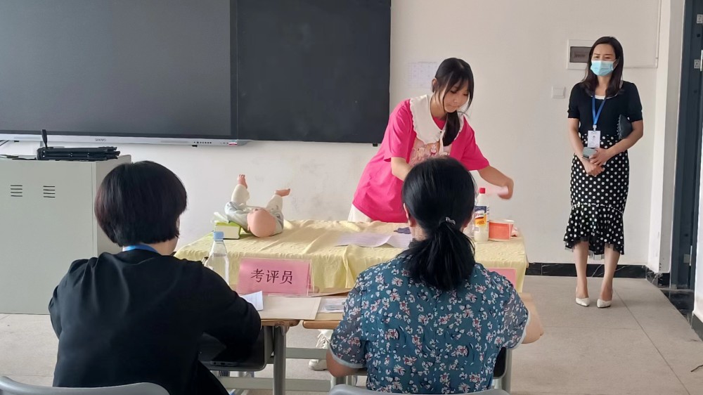 德甲育婴员、保育师职业技能等级认定考试顺利举行 德甲育婴员、保育师职业技能等级认定考试顺利举行